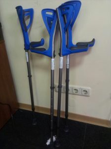 Crutches1