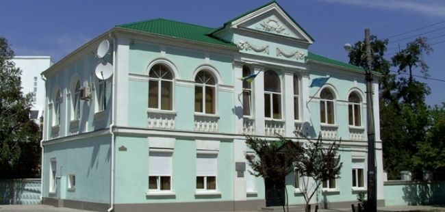 Building of the Medjlis in Simferopol. Photo: http://qha.com.ua/