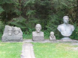 Some Soviet sculptures at Gruto Park: Engels, Marx, Lenin, Kapsukas and Stalin (Image: DELFI / I.Saukienės)