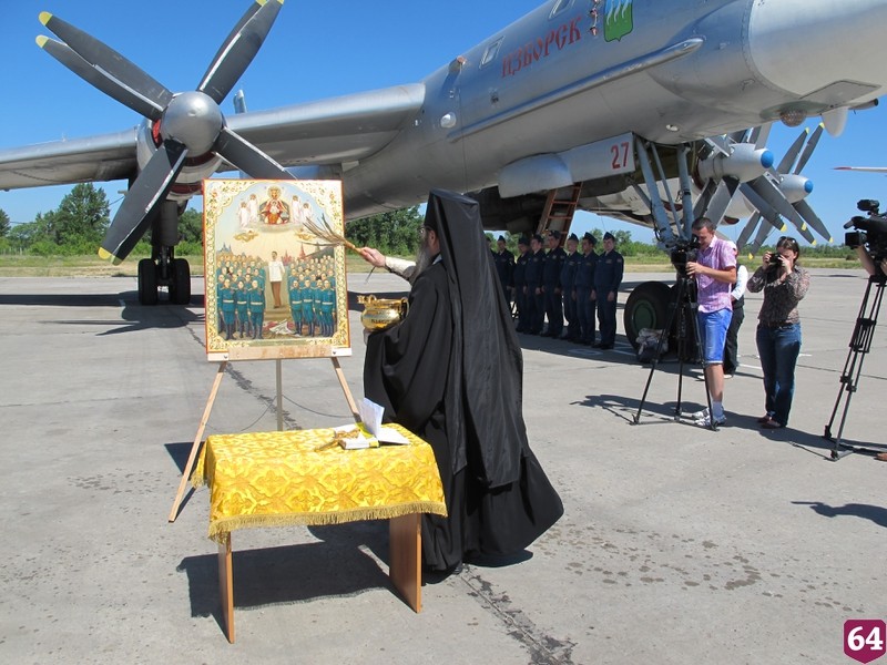 Joseph Stalin icon was used to bless Putin’s strategic bombers at Engels Air Base in Russia. June 2015 (Image: dsnews.ua)