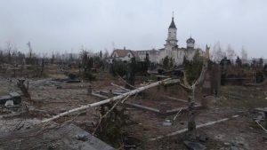 Graves in the Iver Cemetery in Donetsk near the airport destroyed by artillery fire as a result of the Russian military aggression in the Donbas, Ukraine. December 2014 (Image: social media)