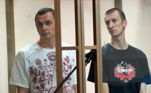 1438171138-7230-sentsov-i-kolchenko