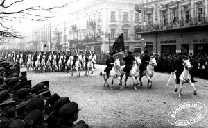 Soviet cavalry entering Lviv, 1939