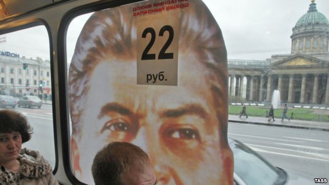 Portraits of Stalin adorn buses in St.Petersburg. Funds for their purchase were crowdfunded by a group of bloggers. Photo: TASS
