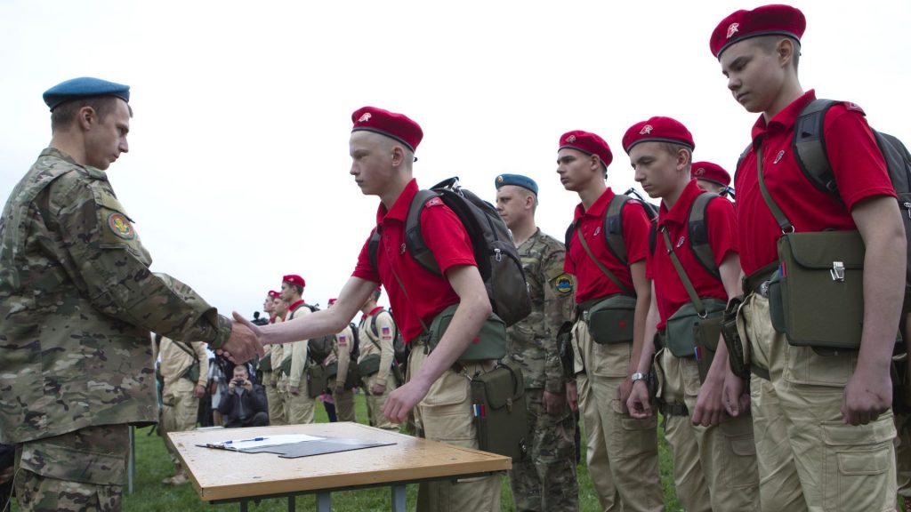 The Russian Defense Ministry founded the "Youth Army" troops for children from 8 to 18 years old in 2016. (Photo: RIA)