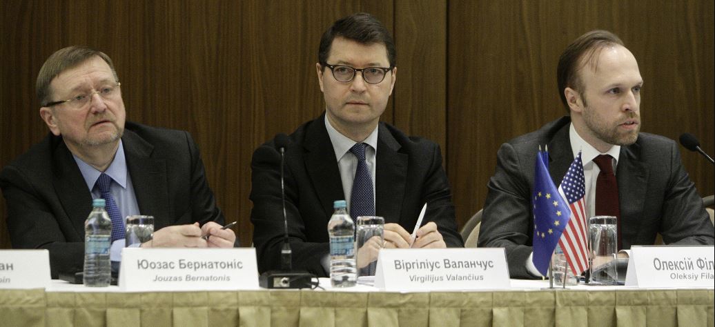 The international conference “Constitutional Reform: Promoting an Independent, Accountable, Transparent and Efficient Judiciary” was held on February 18, 2016 in Kyiv. Photo: justicereformukraine.eu