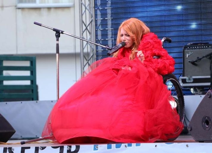 Yulia Samoylova performed at a concert in occupied Crimea on 27 June 2015. Photo; UKRINFORM