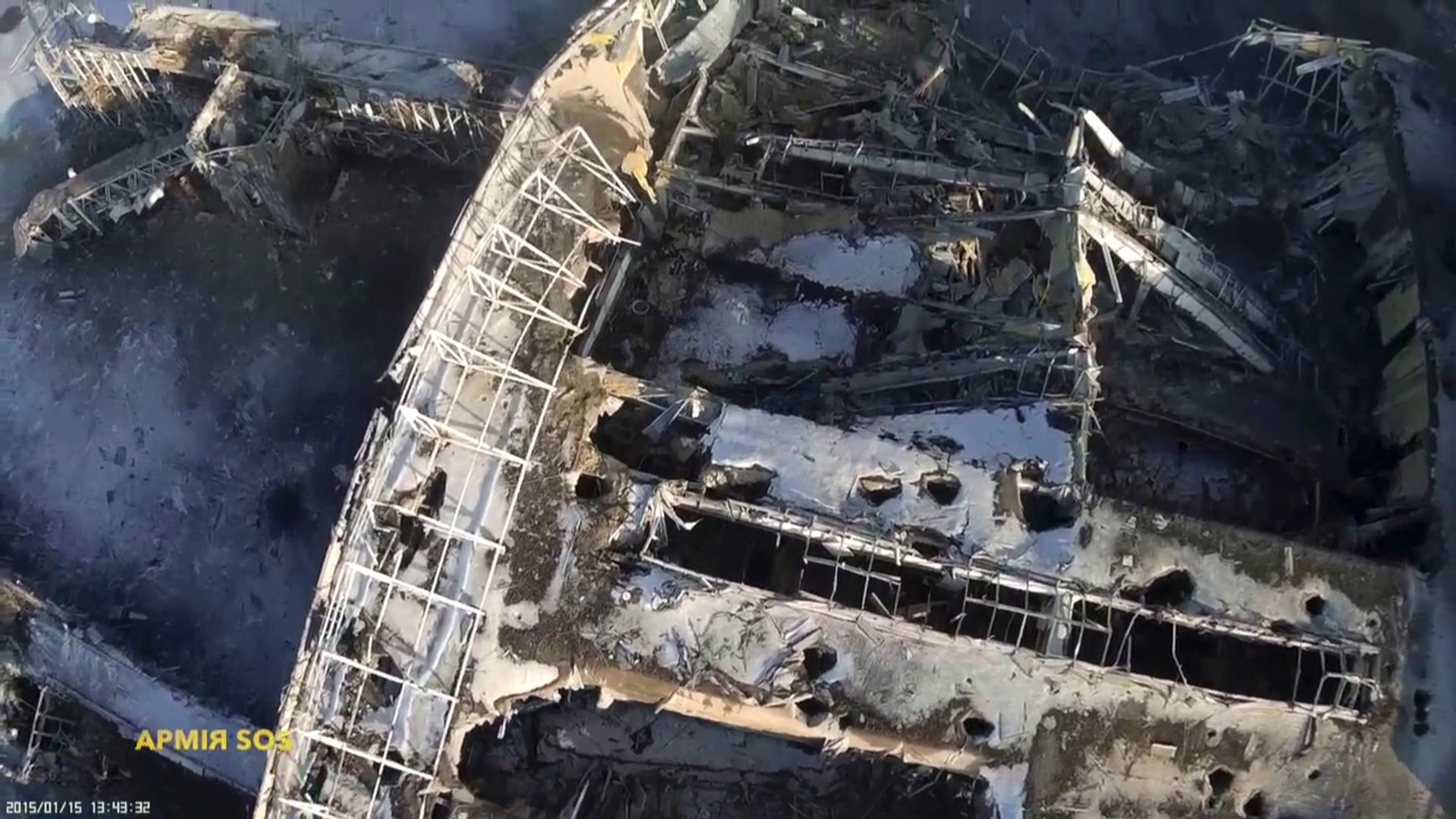 Collapsed airport buildings. January 2015, Donetsk. Photo: Army.SOS