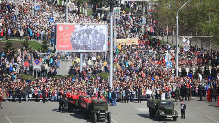 The "Immortal regiment" procession in Barnaul. Photo: Altapress.ru