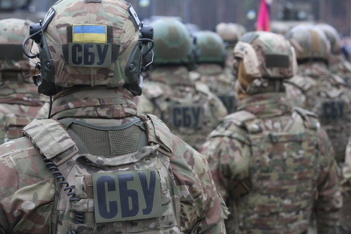 After the beginning of de-facto war in Ukraine, SBU slowly turns away from the Russian direction. Photo: apostrophe.ua