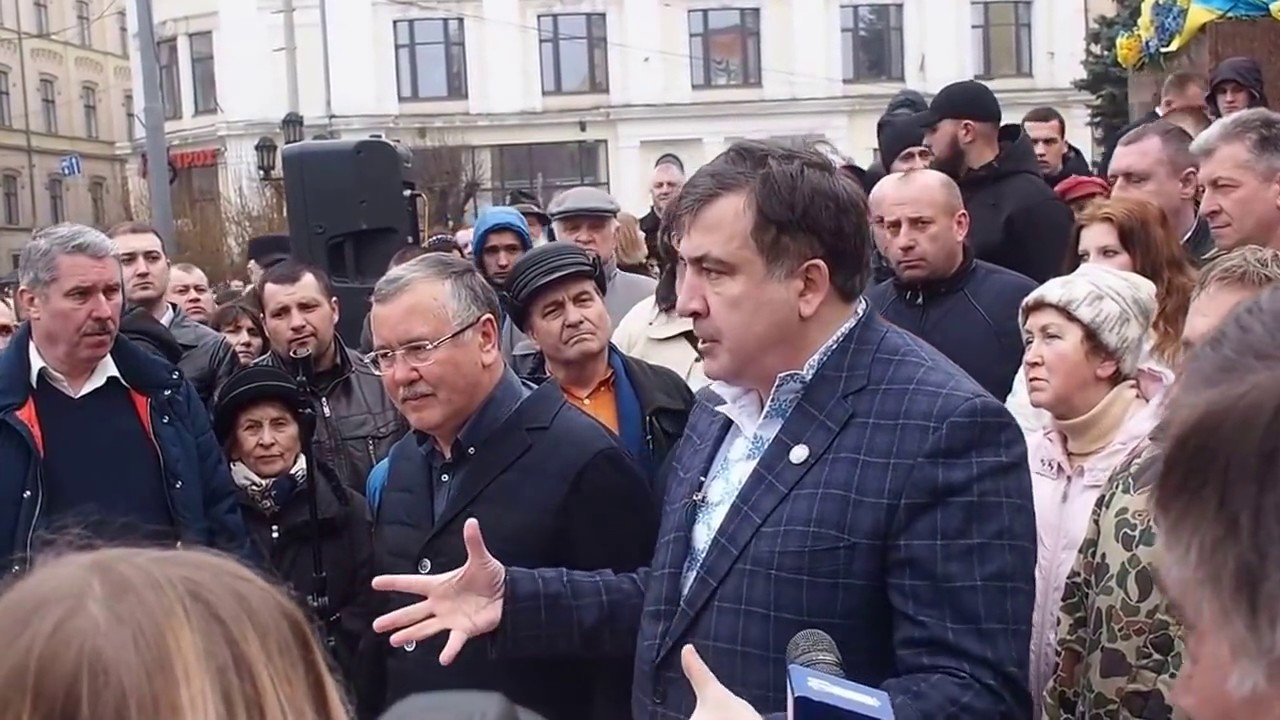 Saakashvili and Hrytsenko in Chernivtsi, 9 March 2017. Photo: screenshot from video