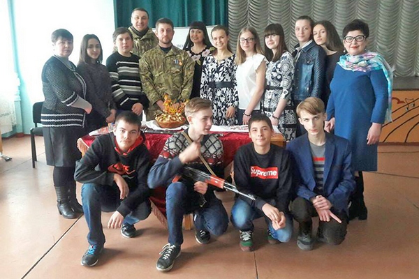 Artem often visits and supports his old school in Mykolayivka that was recently renovated after being completely destroyed by enemy fire. 