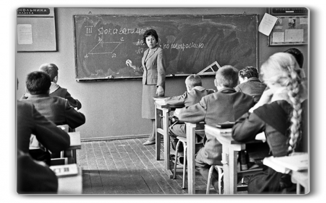 Inside a Soviet school 