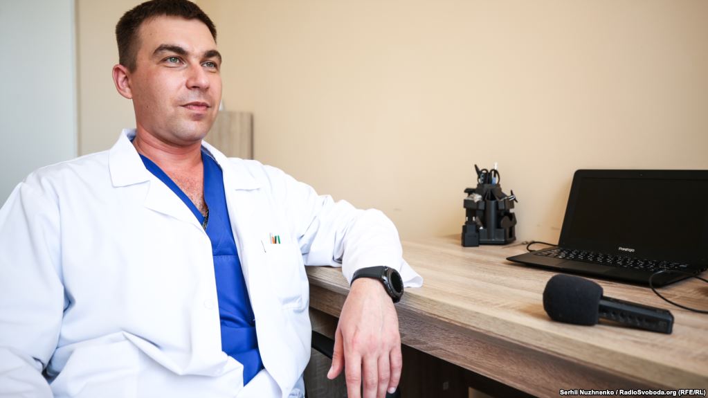 Ukrainian Neurosurgeon Develops Unique Implant for Treating Neck Trauma