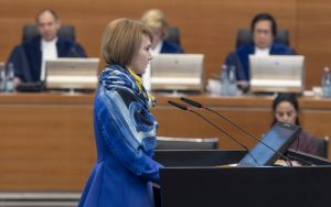 Olena Zerkal, Deputy Minister of Foreign Affairs of Ukraine, making a statement in the courtroom of the International Tribunal for the Law of the Sea (Photo: itlos.org)