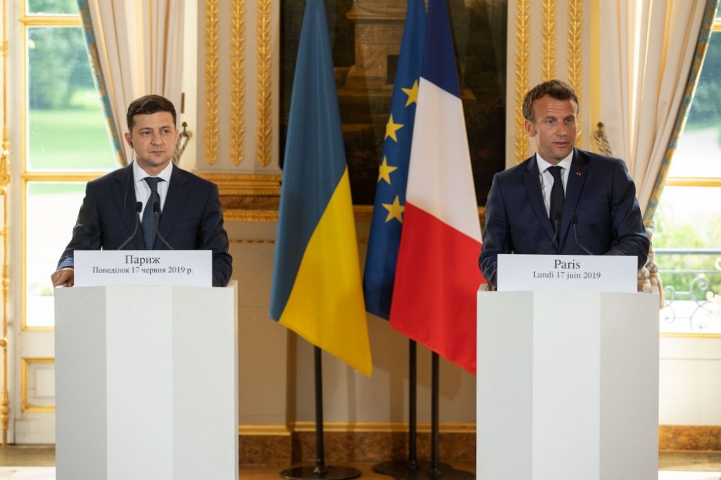 President of Ukraine Volodymyr Zelenskyy (left) and French President Emmanuel Macron at a press conference in Paris, June 17, 2019. Photo: president.gov.ua