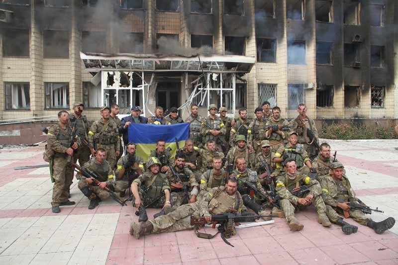 News of Ukraine | STN: ukrainische SOF-Einheiten befreien Dscherschinsk am 22. Juli 2014, Photo 3