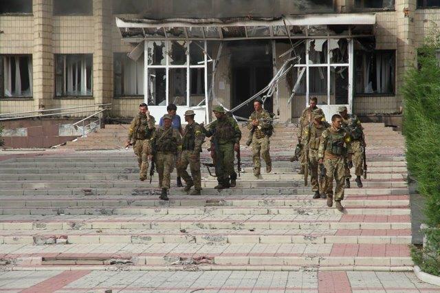 News of Ukraine | STN: ukrainische SOF-Einheiten befreien Dscherschinsk am 22. Juli 2014, Photo 2