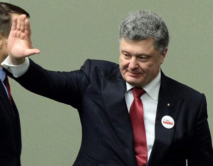 According to A. Illarionov, the Kremlin wants to oust Petro Poroshenko this year (c) AFP / Scanpix