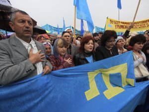 A commemoration of the 70th anniversary of Crimean Tartar departation from Crimea by the Soviet government. Simferopol, Crimea, Russia-occupied territory of Ukraine, 2014. (Image: Reuters)