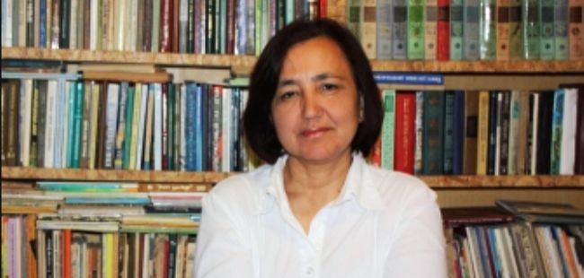 Zera Bekirova, the editor in chief of the Crimean Tatar newspaper “Yany dyunya" (Image: QHA)