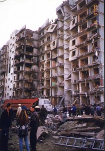 Apartment bombing in Volgodonsk, Russia, 16 September 1999 (Image: Wikipedia)