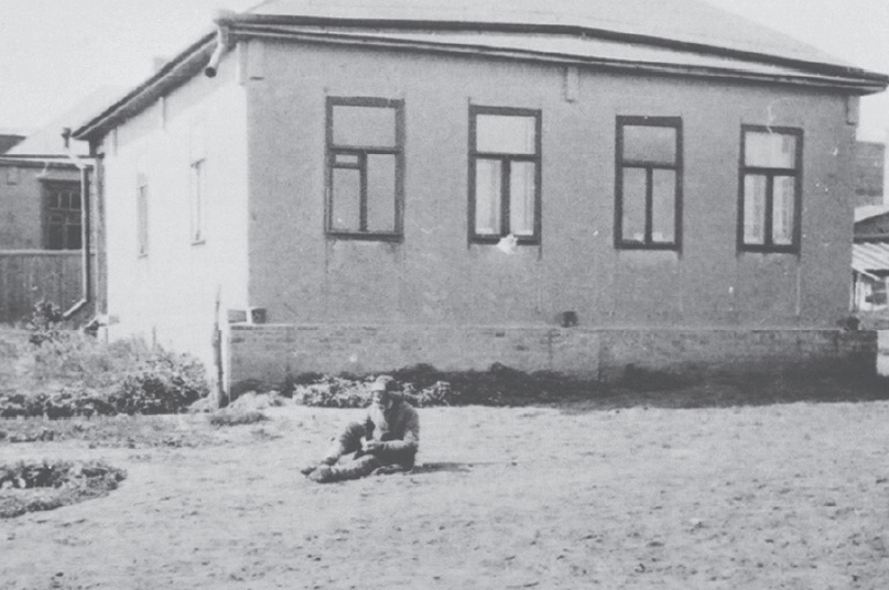 A victim of starvation in Kharkiv. The Holodomor in Ukraine, 1933 (Image: fundholodomors.org.ua)