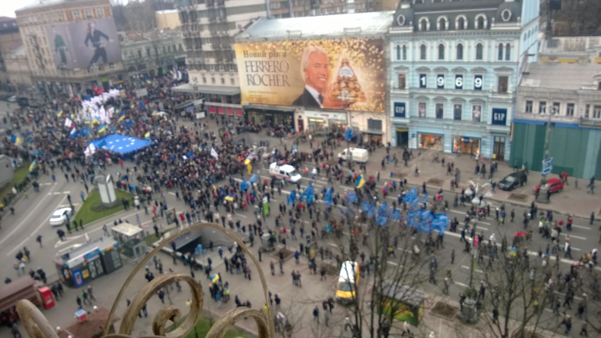 Kyiv's main street Khreshchatyk as seen from Drost's apartment on morning of 1 December 2013.