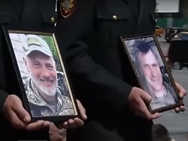 Mourners on Maidan bid farewell to "Uncle Kolya" and "Raven"