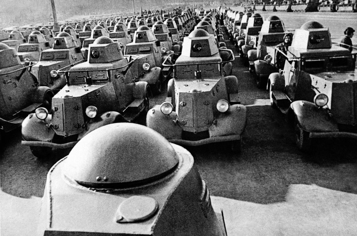Soviet armored cars move toward the front, on October 19, 1941. (Image: AP)