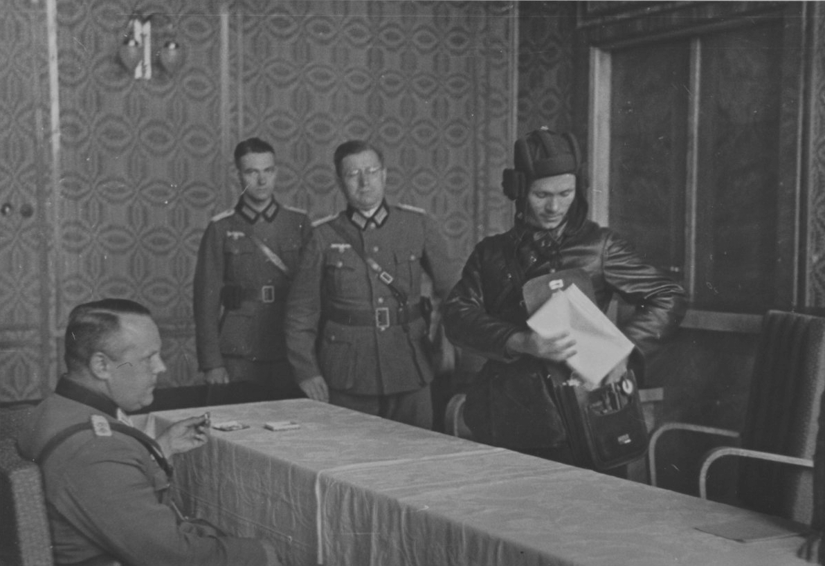 German generals headed by Heinz Guderian meeting with battalion political commissar of the 29th Soviet Tank Brigade Vladimir Borovitsky in occupied Brest