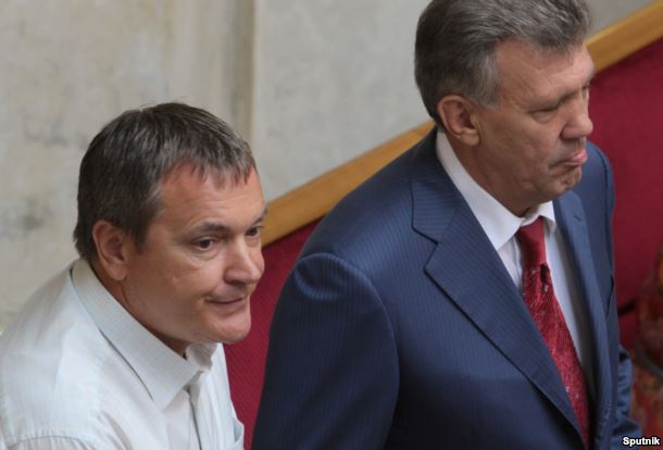  Deputies Vadym Kolesnichenko (l) and Serhiy Kivalov (r), July 30, 2012