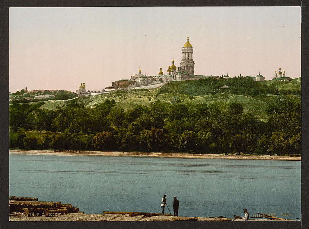 A view of the Lavra in Kyiv, Ukraine circa 1890-1900. Image: Detroit Publishing Company via the Library of Congress