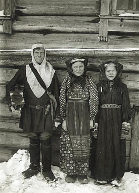 The Komis, an ethnicity composing modern-day Russians. Photo circa 1900.