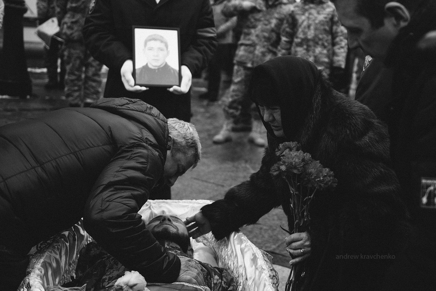 Taken by Andrew Kravchenko, these stark black-and-white photos of the memorial service on February 1 in Kyiv for Ukrainian soldiers killed in and around Avdiyivka on January 29-30 convey the grief of all Ukrainians and their respect and gratitude before these Heroes, who made the ultimate sacrifice defending Ukraine from the Russian military aggression.