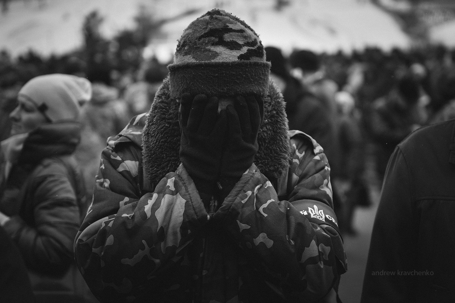 Taken by Andrew Kravchenko, these stark black-and-white photos of the memorial service on February 1 in Kyiv for Ukrainian soldiers killed in and around Avdiyivka on January 29-30 convey the grief of all Ukrainians and their respect and gratitude before these Heroes, who made the ultimate sacrifice defending Ukraine from the Russian military aggression.