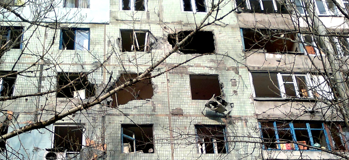 Avdiyivka under fire: Russian indiscriminate shelling kills a civilian