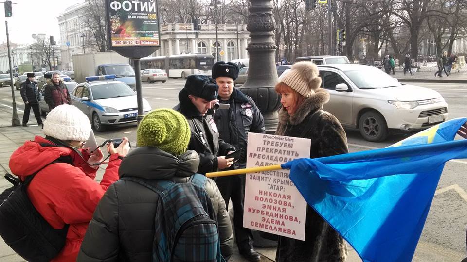 A protest in St. Petersburg in support of Crimean Tatar being repressed by the Russian occupation force in Crimea. February 18, 2017. (Image: ixtc.org)