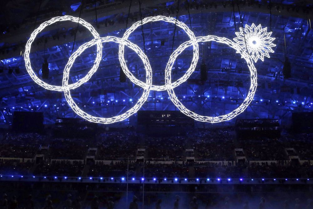 A snowflake failed to transform into an Olympic ring at the Sochi 2014 Winter Games Olympics. (Image: Varlamov.ru)