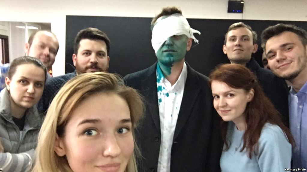 Alexei Navalny, a prominent Russian opposition figure, with his staff after he has been attacked with a chemical mixture containing "brilliant green", a strong alcohol-based die used as an antiseptic, for the second time this year. The politician lost 80% of vision in his right eye as of April 30, 2017. (Image: @navalny)