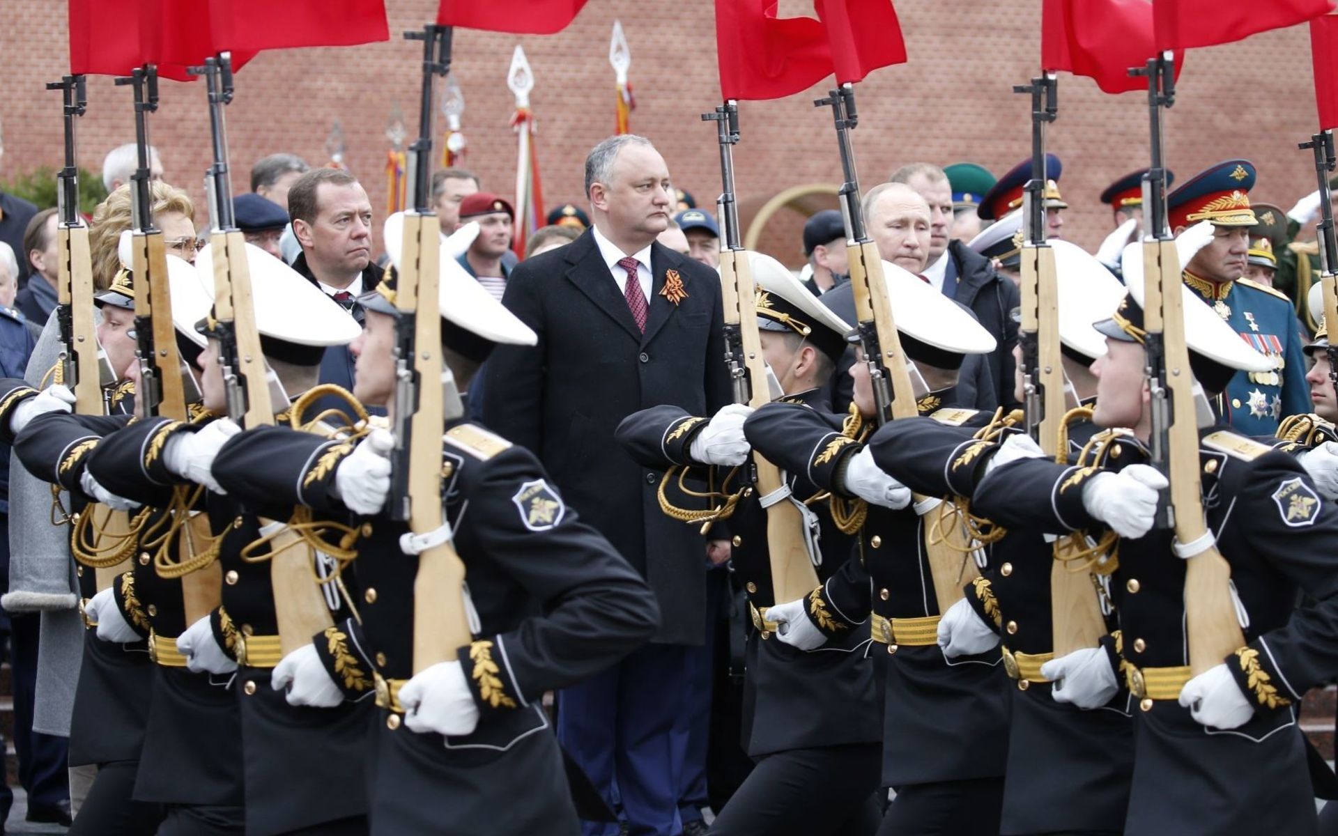 Moldova's Igor Dodon was the only head of foreign state who attended the 2017 Victory Day parade in Moscow (Image: novayagazeta.ru)