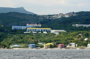 Artek is an international children resort on the Black Sea in the town of Hurzuf in Russia-occupied Crimea. It was established by the Soviet government in 1925 as a year-round camp for the communist youth from around the world. (Image: qha.com.ua)