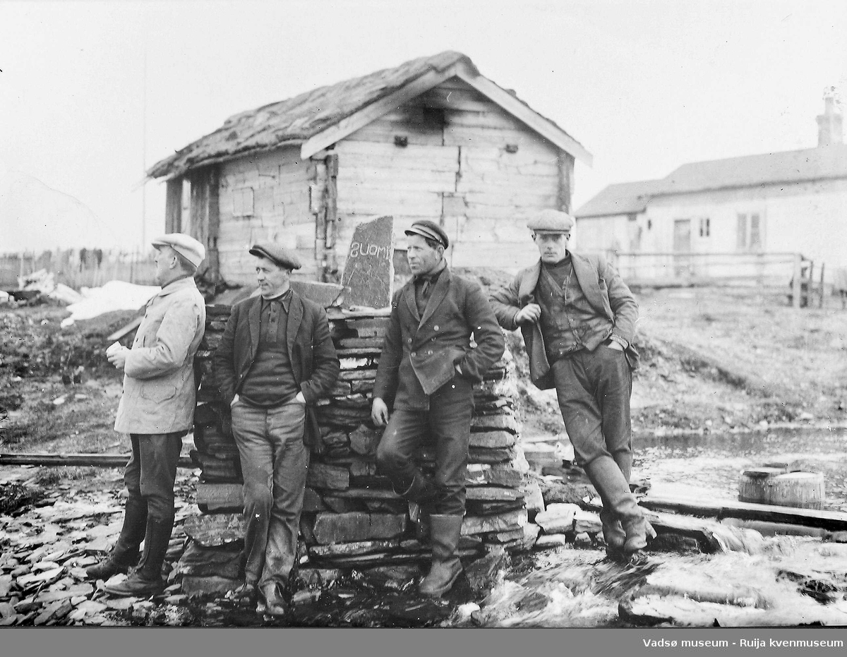 Kola Norwegians, aka Kolanordmenn, at the Soviet border with Finland in 1927 (Image: Vadso Museum - Ruija Kvenmuseum)