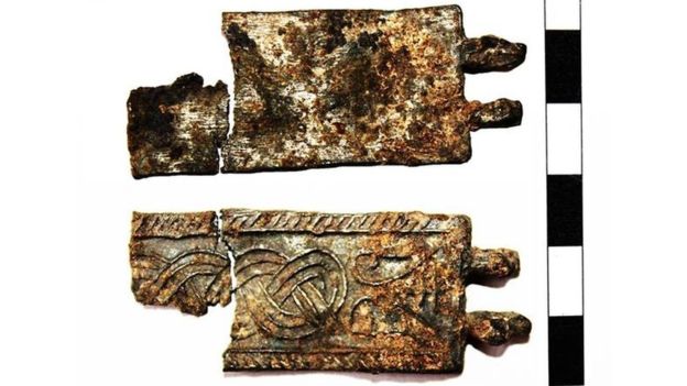 Fragment of a Kyivan Rus times bracelet found at the excavations of the wall. Photograph: Serhii Taranenko ~