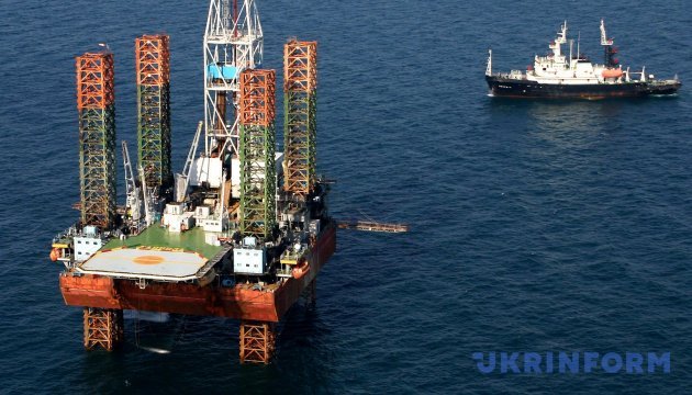 The Black Sea oil rigs purchased by Ukraine in 2011. Photo: Ukrinform.ua ~
