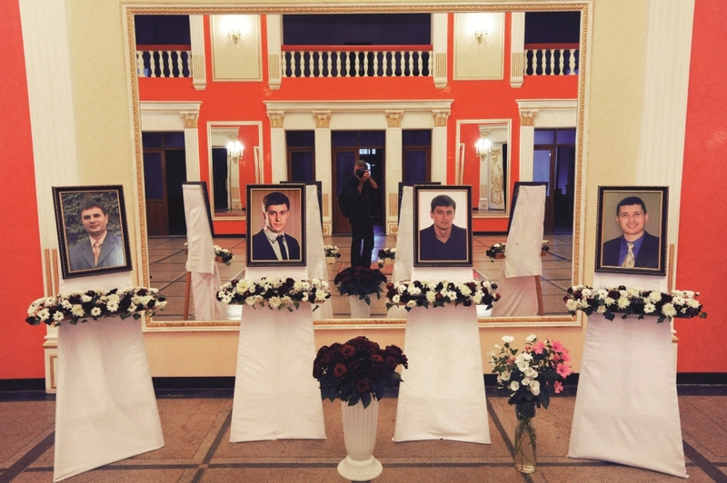 Portraits of the Transfiguration Evangelical Church’s Deacons Volodymyr Velychko and Viktor Bradarskyi; and senior pastor’s sons Ruvym and Albert Pavenko. The four were murdered in their native Sloviansk by a terrorist group led by Russian GRU operative Igor Girkin in June 2014. Photo: jfp.org.ua ~