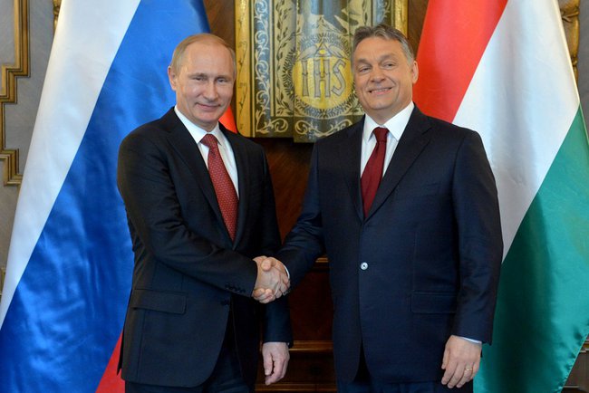 Vladimir Putin (left) with Victor Orban