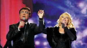 Svitlana and Vitaliy Bilonozhko during a concert. Photo: day.kyiv.ua ~