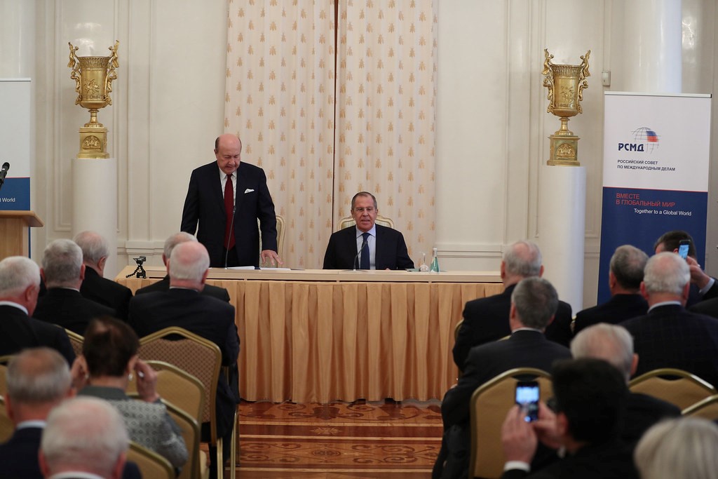 RIAC President Igor Ivanov (left) and Foreign Minister Sergei Lavrov (right) at the annual general meeting of the Russian Council for International Affairs (INF) on November 20, 2018. Source: Ministry of Foreign Affairs. ~