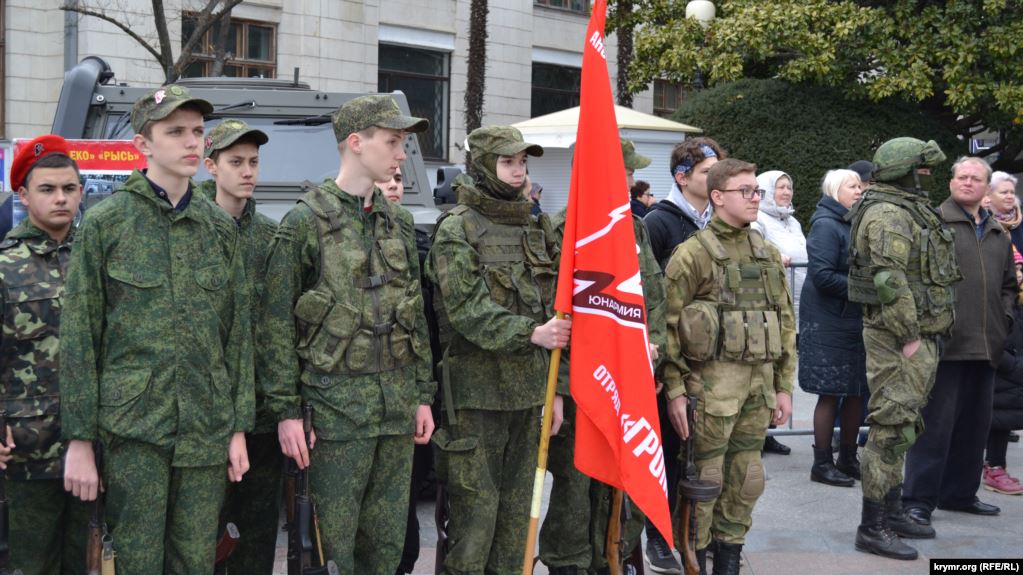 A Russian paramilitary organization for youth in Sevastopol, April 19, 2020. Photo: Krymr.org (RFE/RL)